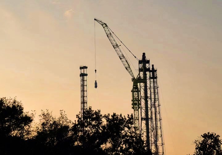 Overhaul of Petrochemical Torch Tower