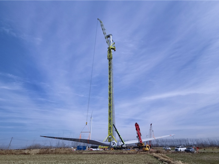 Wind power project: Wind turbines generating clean energy n Lianshui Jiangsu Province